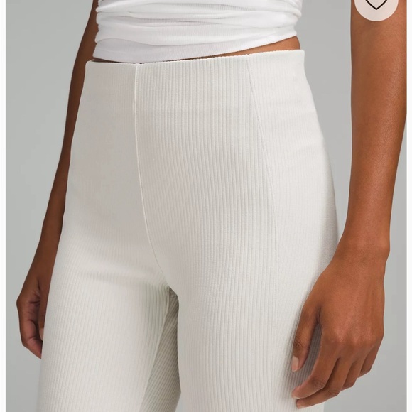 Ribbed Softstreme Zip-Leg High-Rise Cropped Pant 25" - Picture 4 of 10